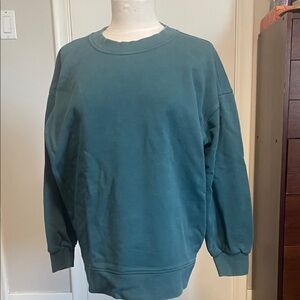 Lululemon sweat shirt